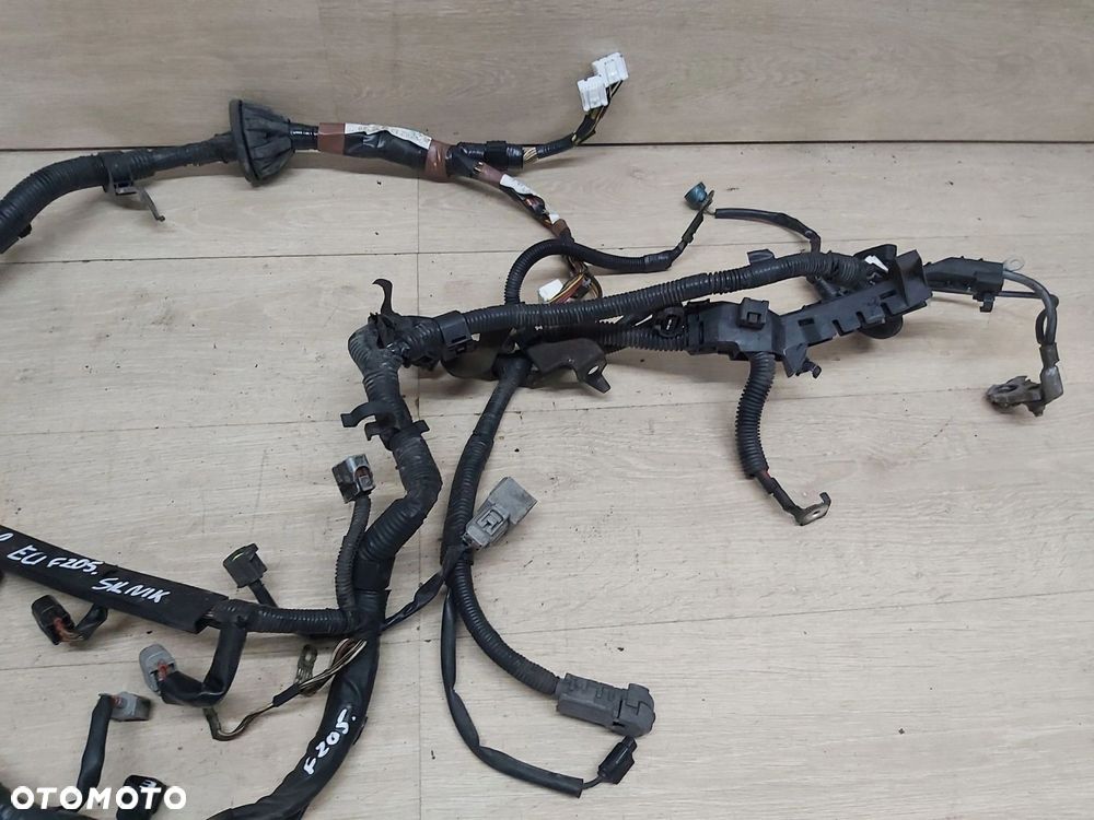 TOYOTA Avensis T25 03-05r wiązka instalacja silnika 1,8 vvti 82121-05620 - 3