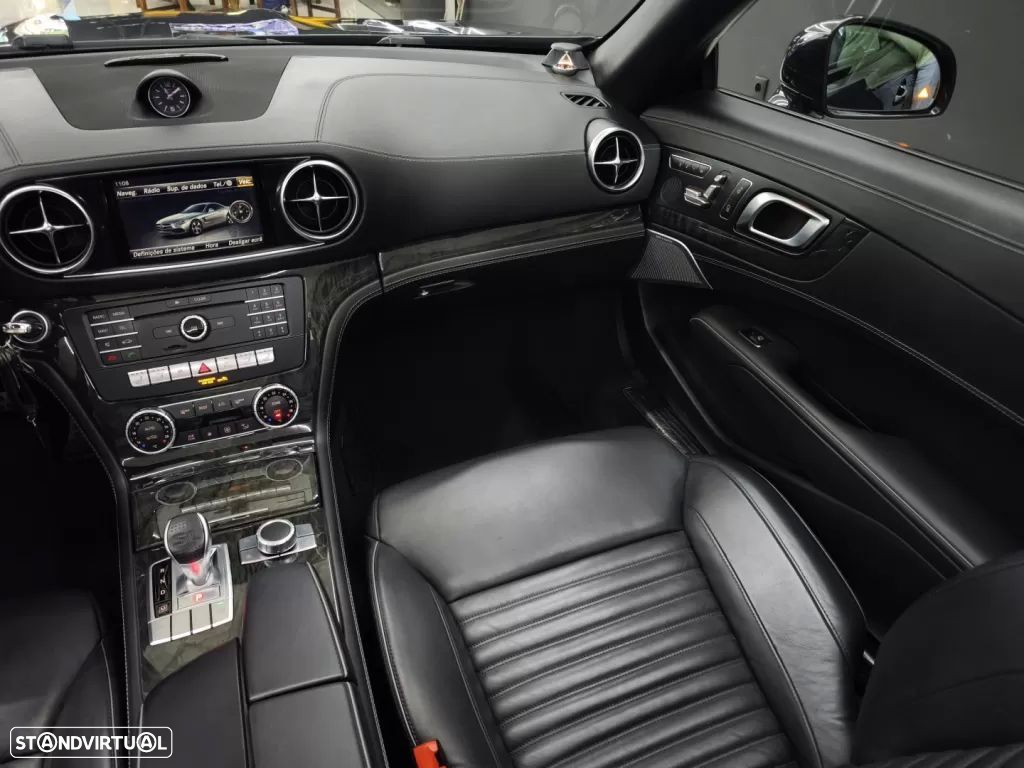 Mercedes-Benz SL 400 9G-TRONIC designo edition - 33