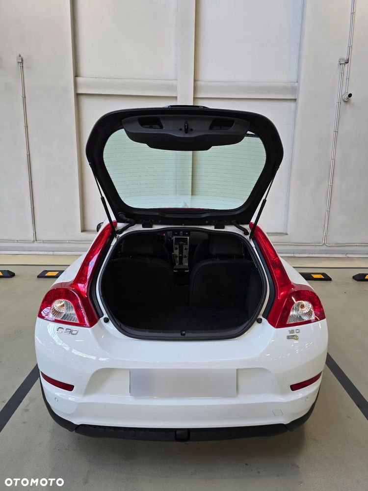 Volvo C30 1.6D DRIVe Momentum - 8