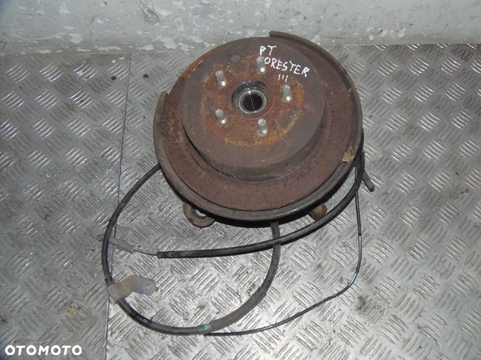 PIASTA ZWROTNICA PRAWY TYŁ FORESTER III - 1