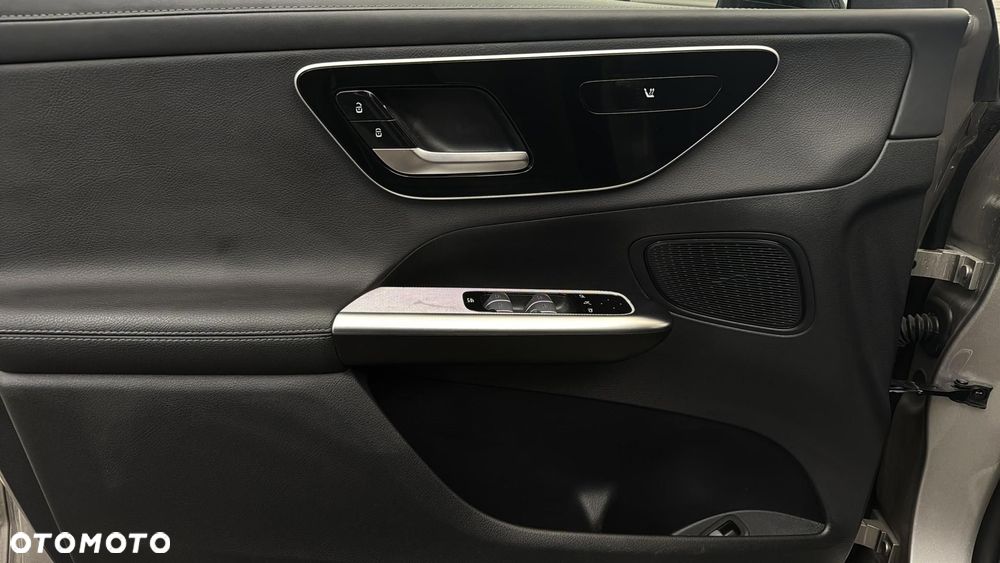 Mercedes-Benz GLC 200 4Matic 9G-TRONIC Edition AMG Line - 12