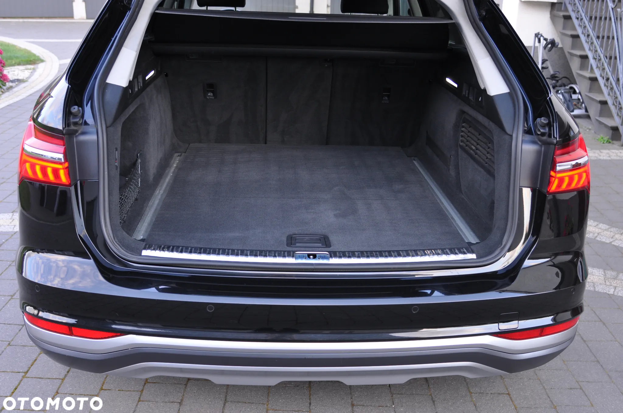 Audi A6 Allroad - 12