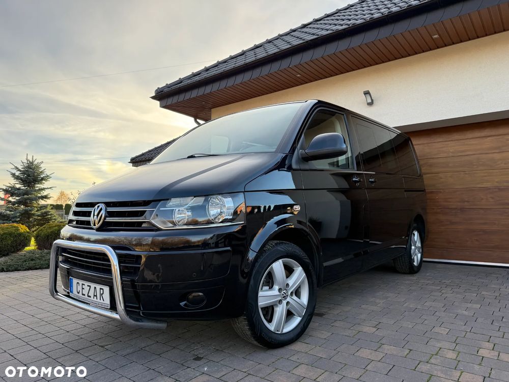 Volkswagen Multivan - 33
