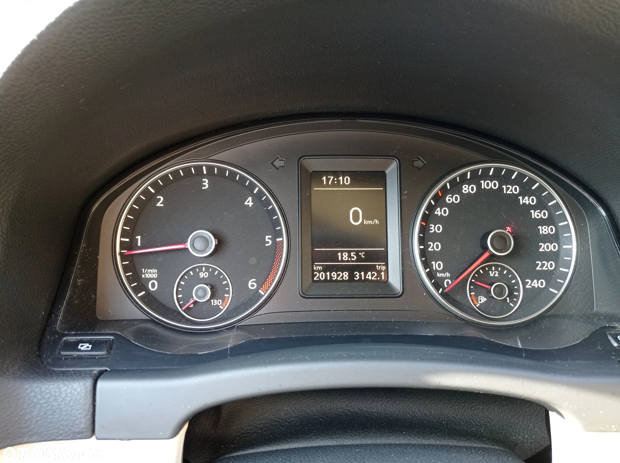 Volkswagen Golf Plus 2.0 TDI Sportline - 30