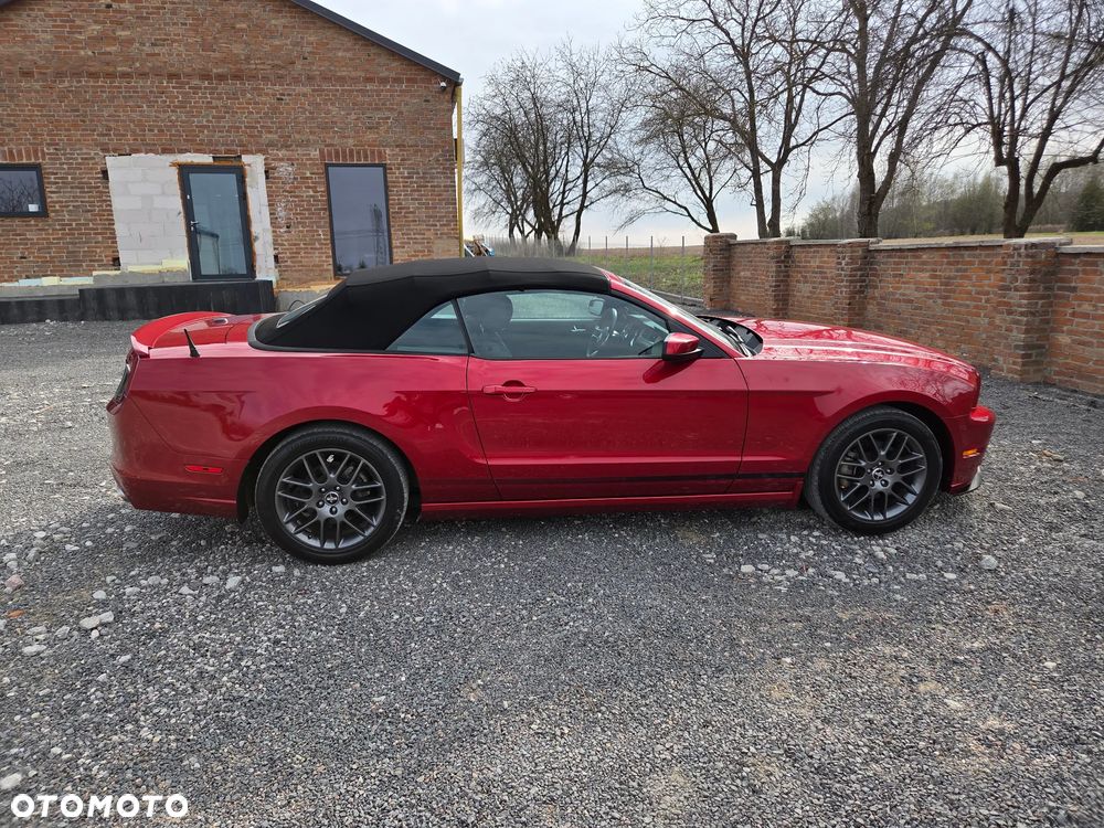 Ford Mustang 3.7 V6 Premium - 3