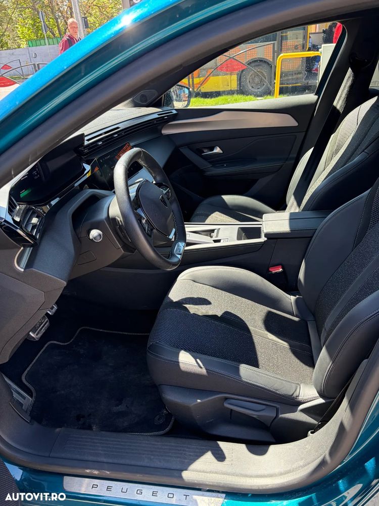 Peugeot 408 225 e-EAT8 GT - 10