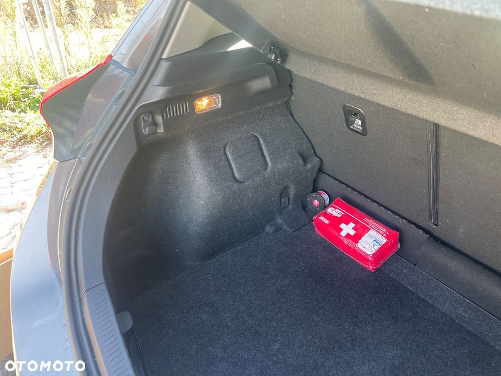 Toyota Auris - 12