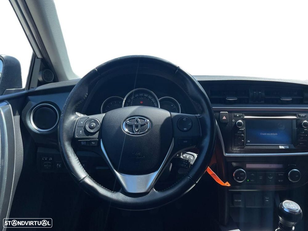 Toyota Auris 1.4 D-4D Comfort+Pack Sport - 9