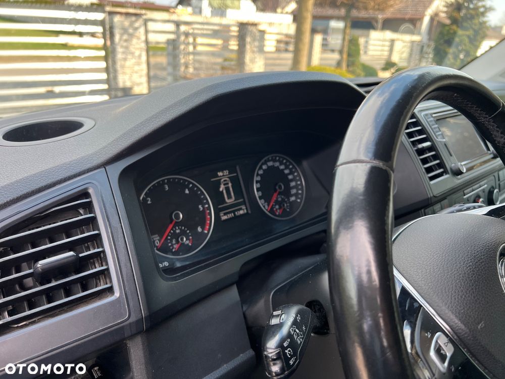 Volkswagen Transporter L2H1 DSG - 17