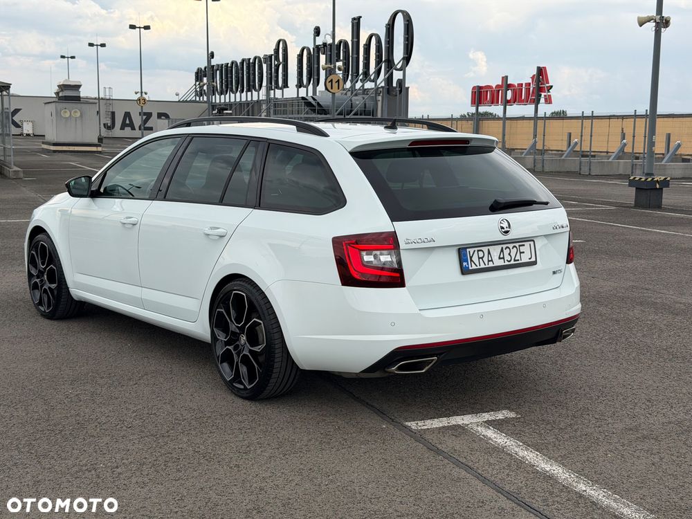 Skoda Octavia 2.0 TSI RS - 7