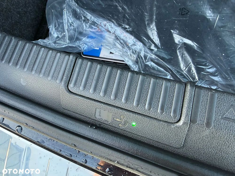 Skoda Superb 2.0 TSI 4x4 L&K DSG - 14