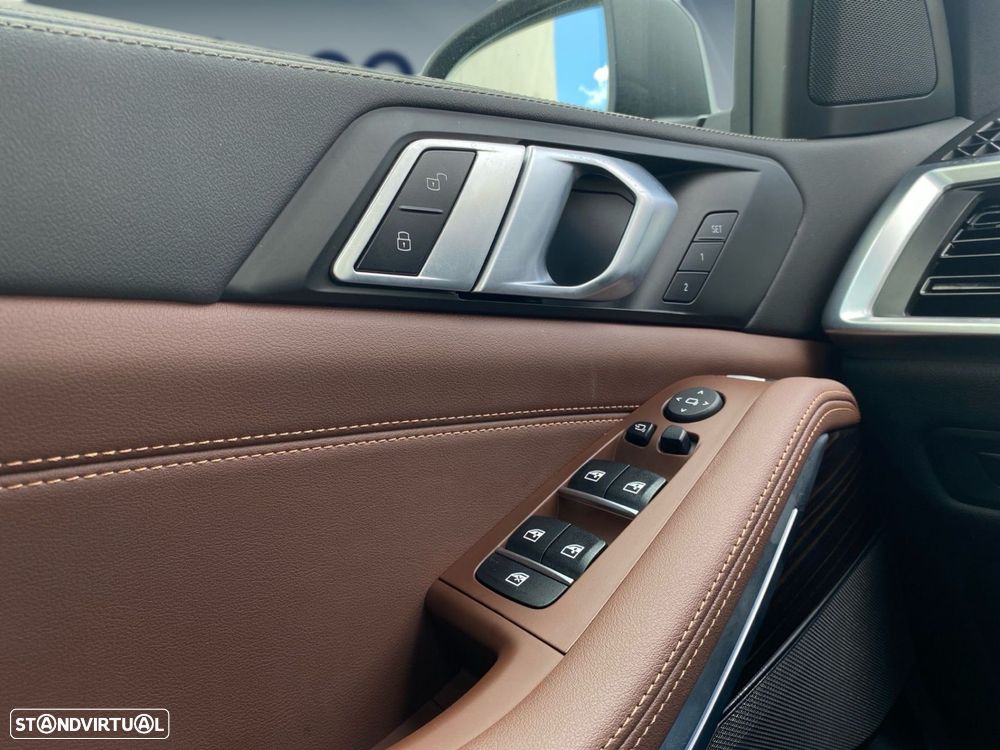 BMW X5 50 e xDrive Pack - 18
