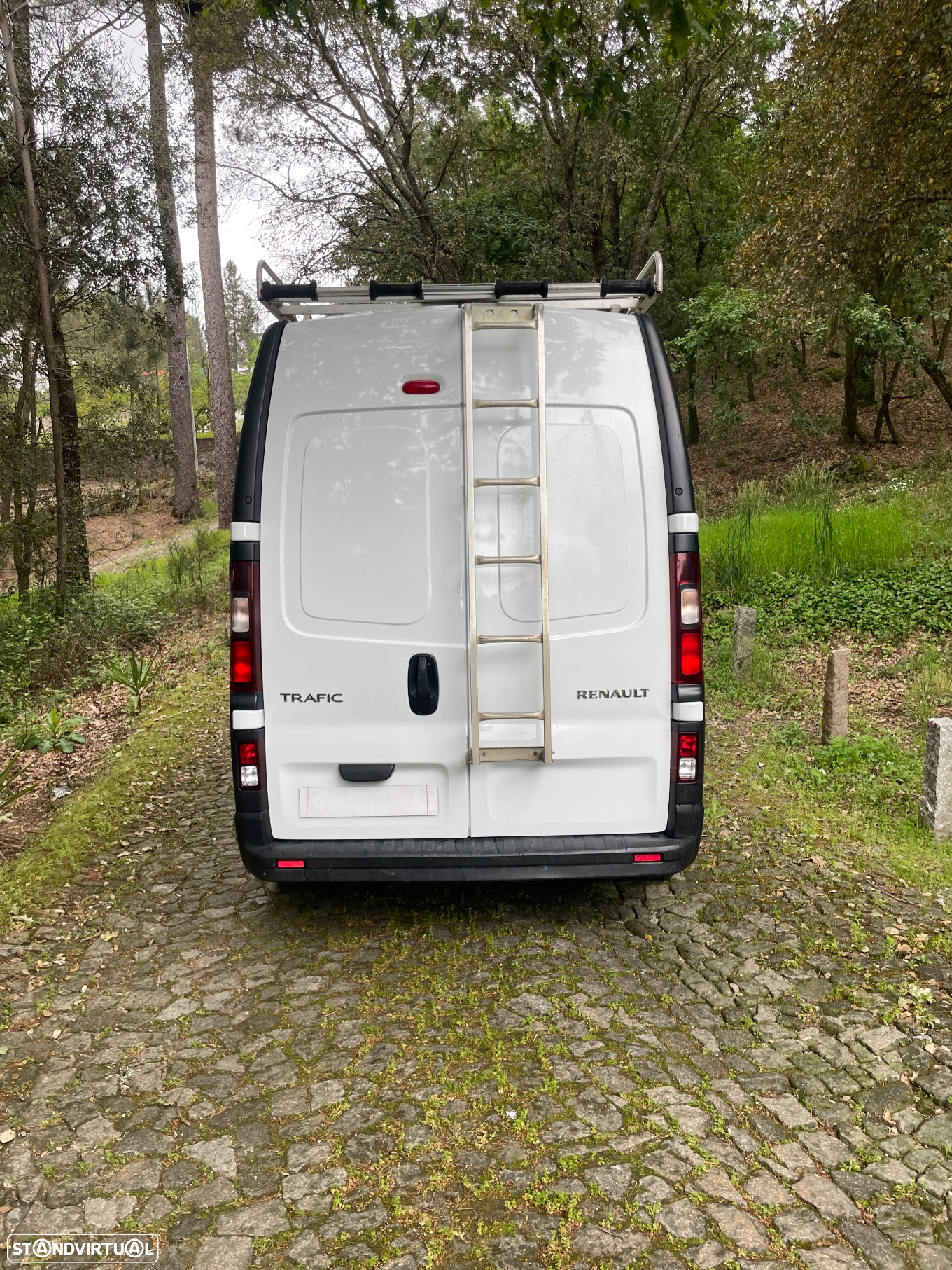 Renault Tráfic TETO ALTO 1.6 dci - 11