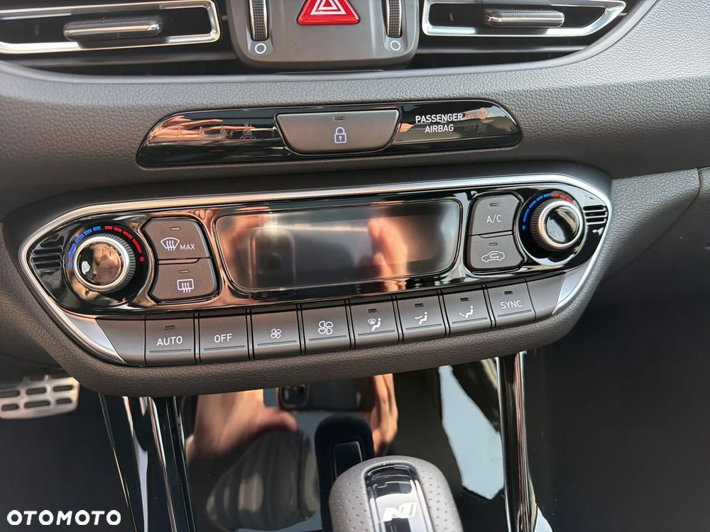 Hyundai i30 - 22