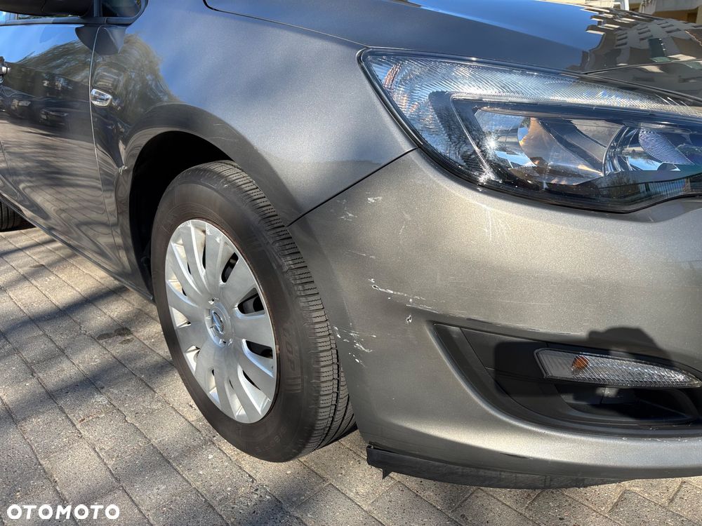 Opel Astra 1.6 EU6 - 12