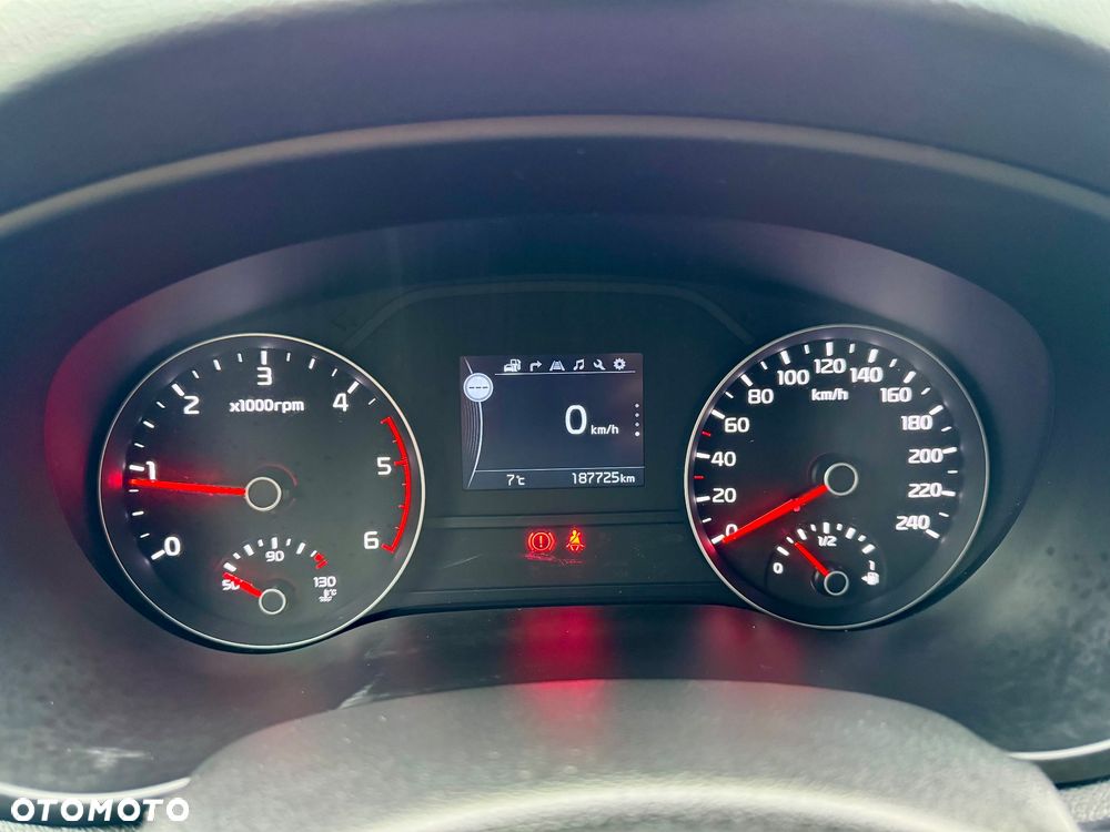 Kia Sportage 1.7 CRDI Business Line L 2WD - 21