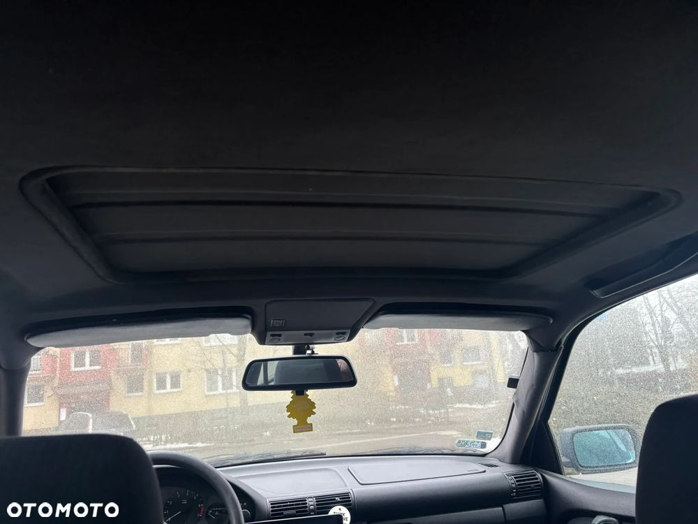 BMW Seria 3 - 10