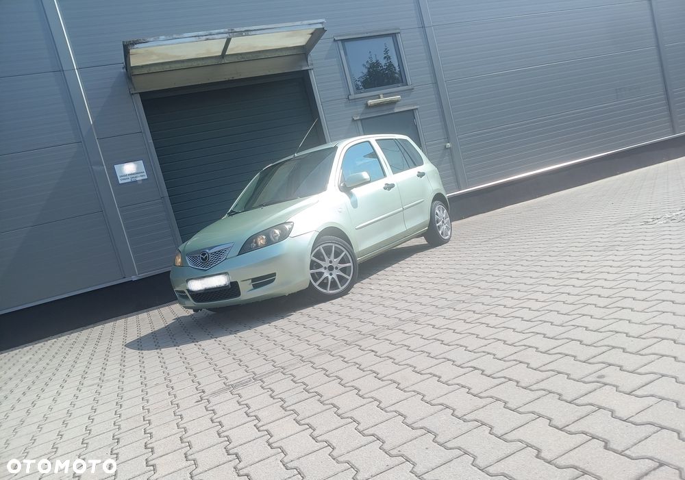 Mazda 2 - 1