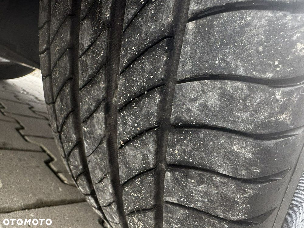 Nissan Qashqai 1.3 DIG-T Tekna - 18