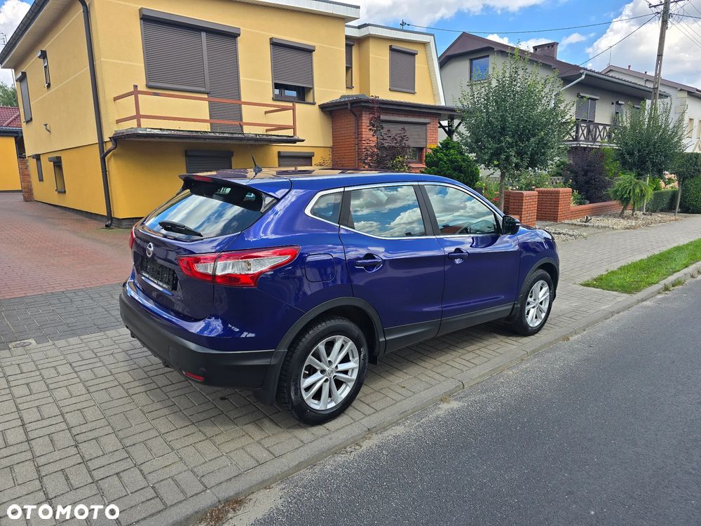 Nissan Qashqai 1.2 DIG-T N-Connecta EU6 - 4