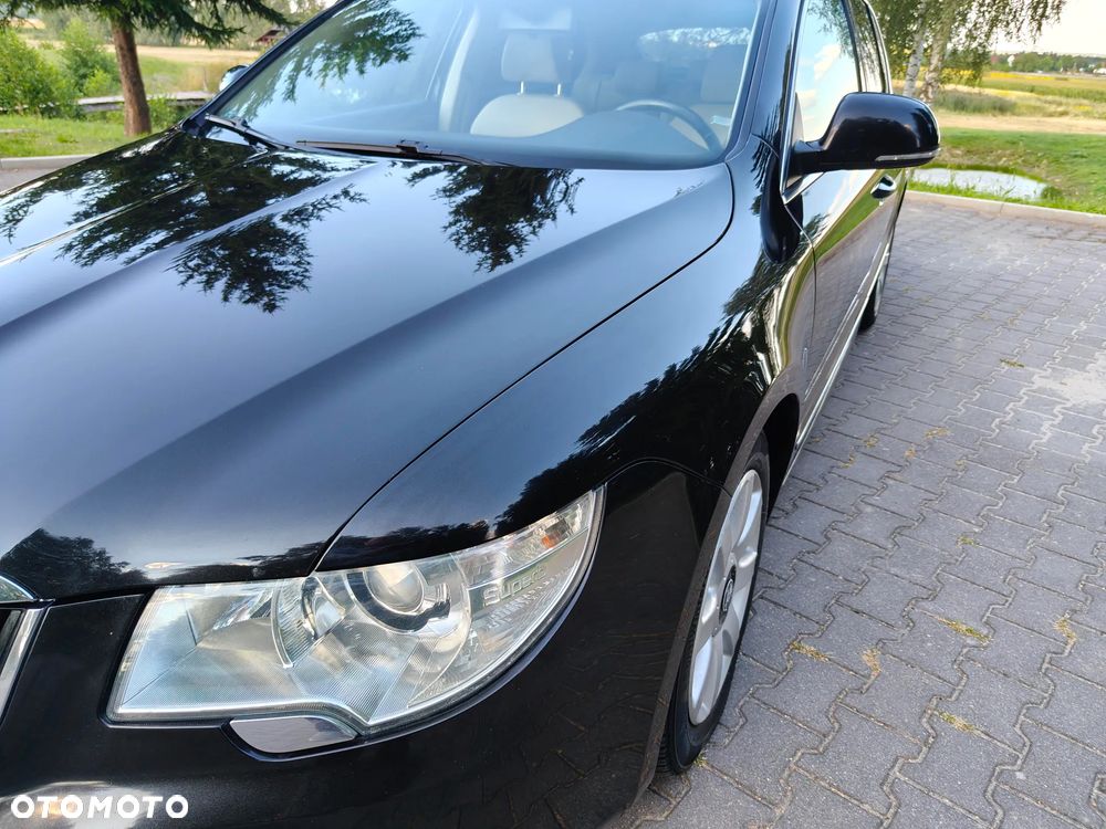 Skoda Superb 1.8 TSI Ambition - 11