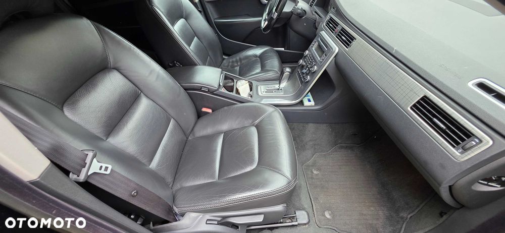 Volvo XC 70 - 7