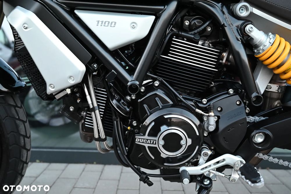 Ducati Scrambler - 11