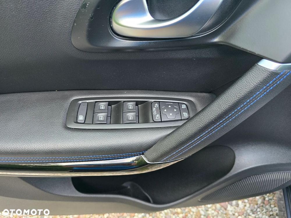 Renault Kadjar 1.3 TCe FAP Black Edition EDC - 35