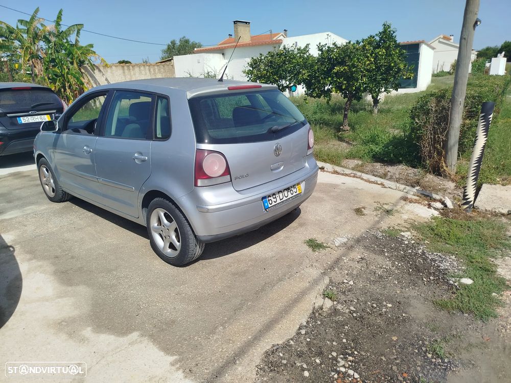 VW Polo 1.4 TDi Confortline - 2