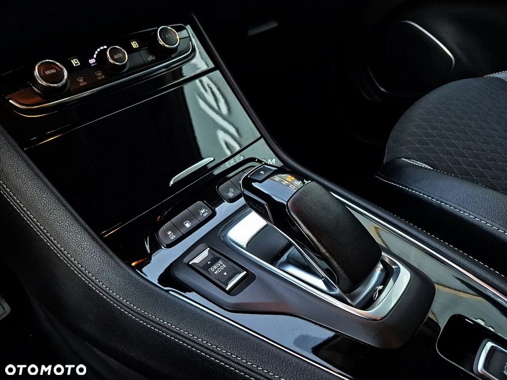 Opel Grandland X 1.6 T PHEV 4x4 Ultimate - 17