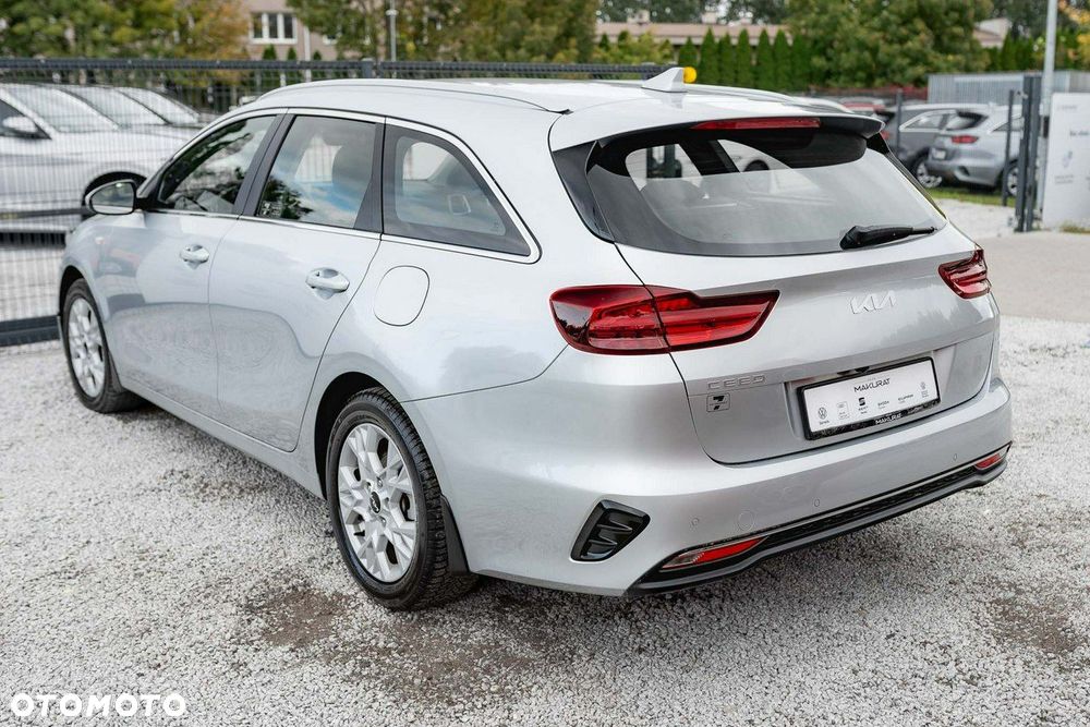 Kia Ceed 1.5 T-GDI M DCT - 6