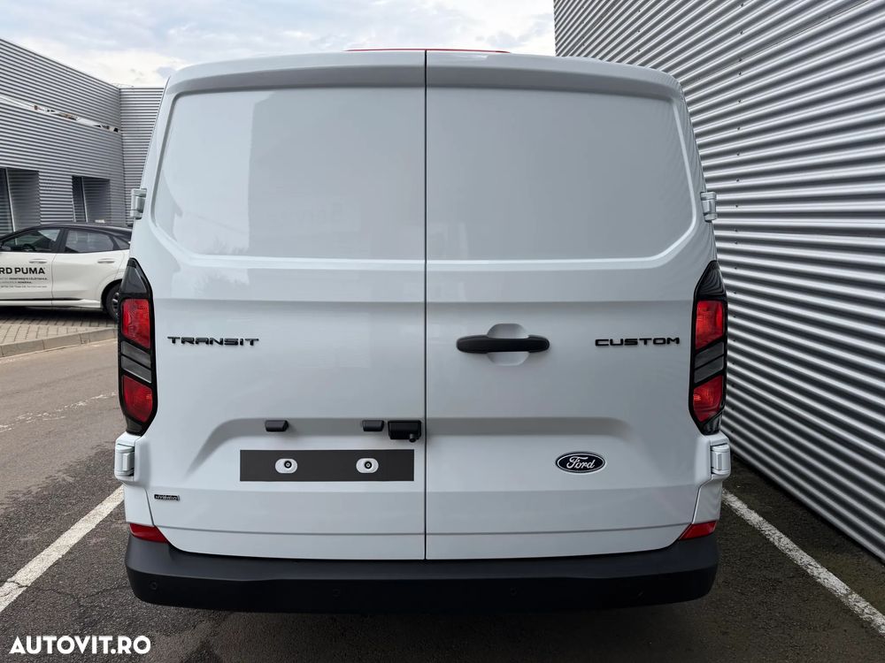 Ford Transit Custom 320L 2.5 227 CP L2H1 CVT PHEV Trend - 14