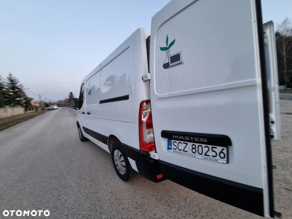 Renault Master - 18