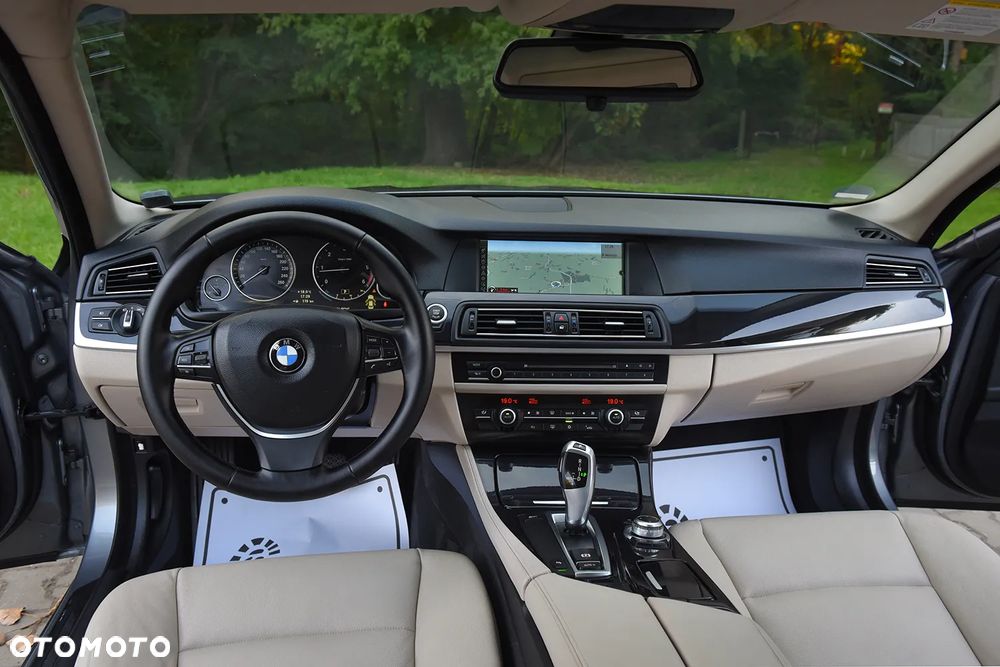BMW Seria 5 520d - 36