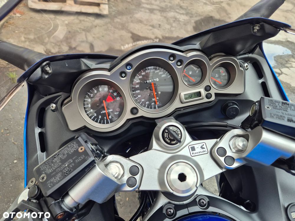 Kawasaki ZZR - 16