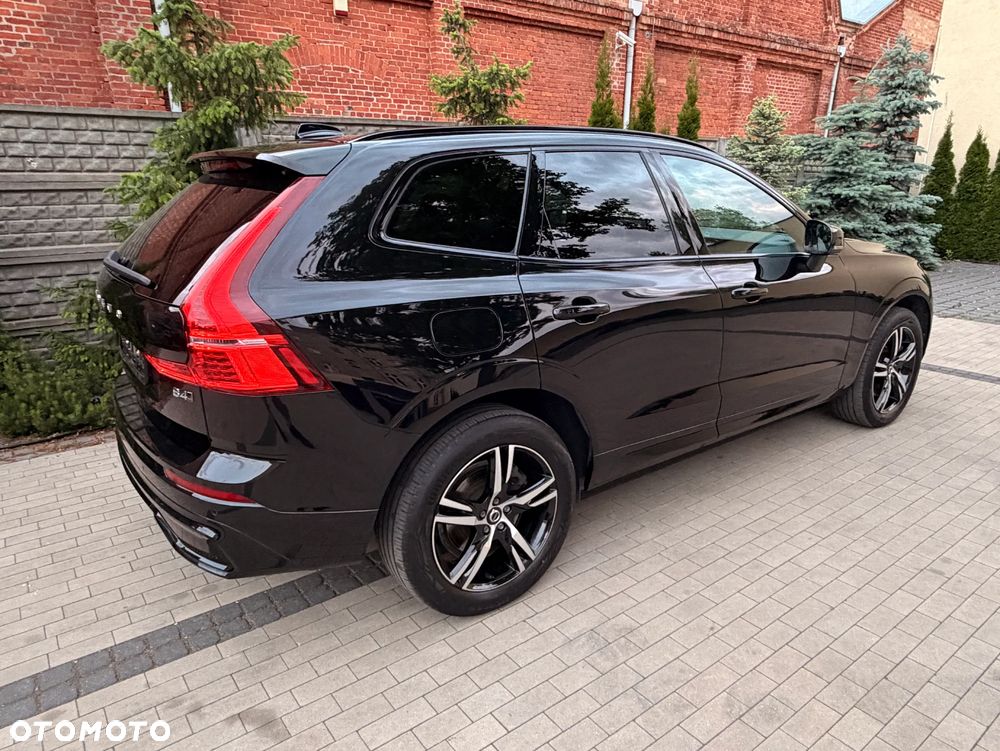 Volvo XC 60 B4 D AWD Plus Dark - 9