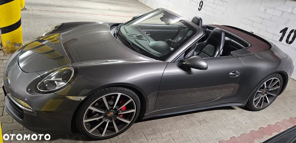 Porsche 911 Carrera 4S PDK Cabrio - 1