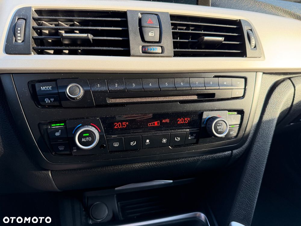 BMW Seria 3 - 33