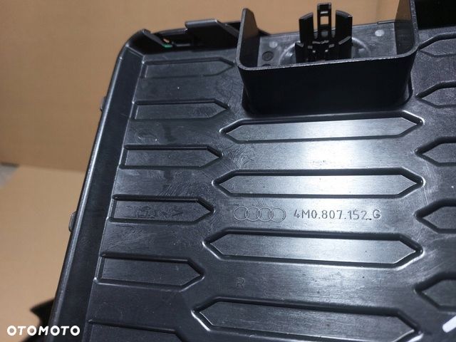 AUDI SQ7 4M KRATKA ZDERZAKA PRAWA 4M0807682AM - 4