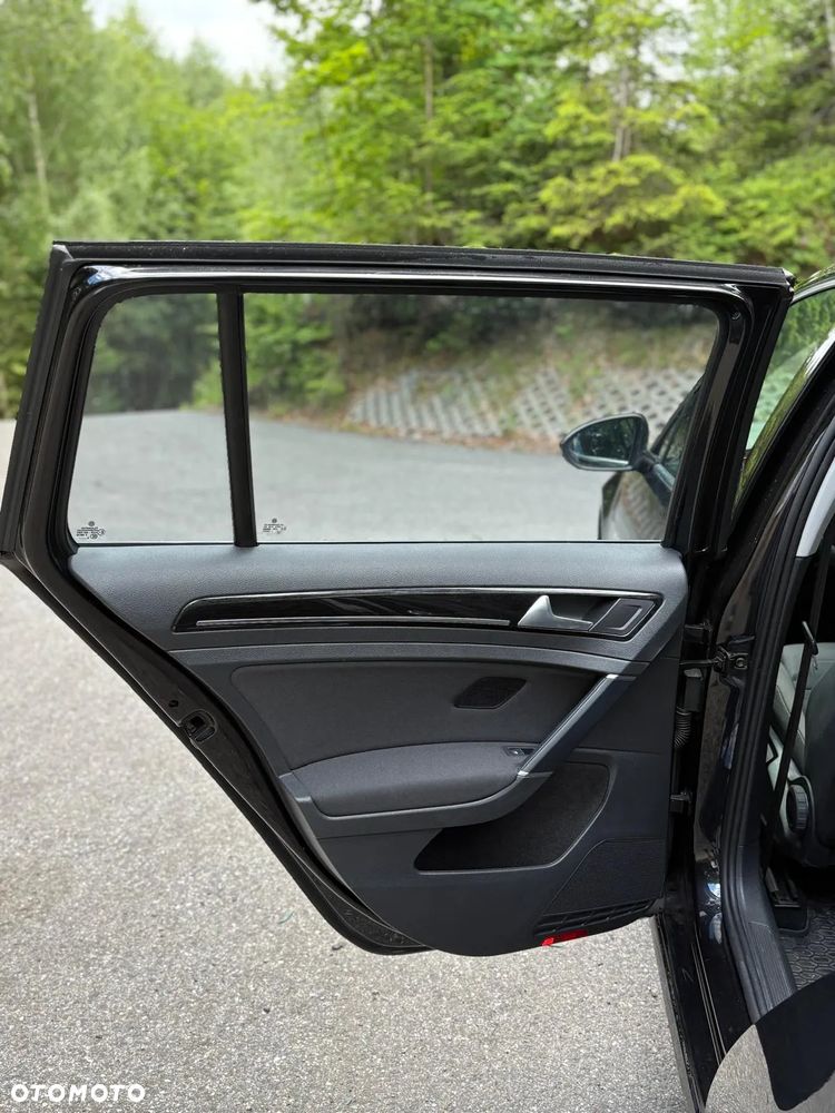 Volkswagen Golf 2.0 TDI SCR DSG Highline - 24
