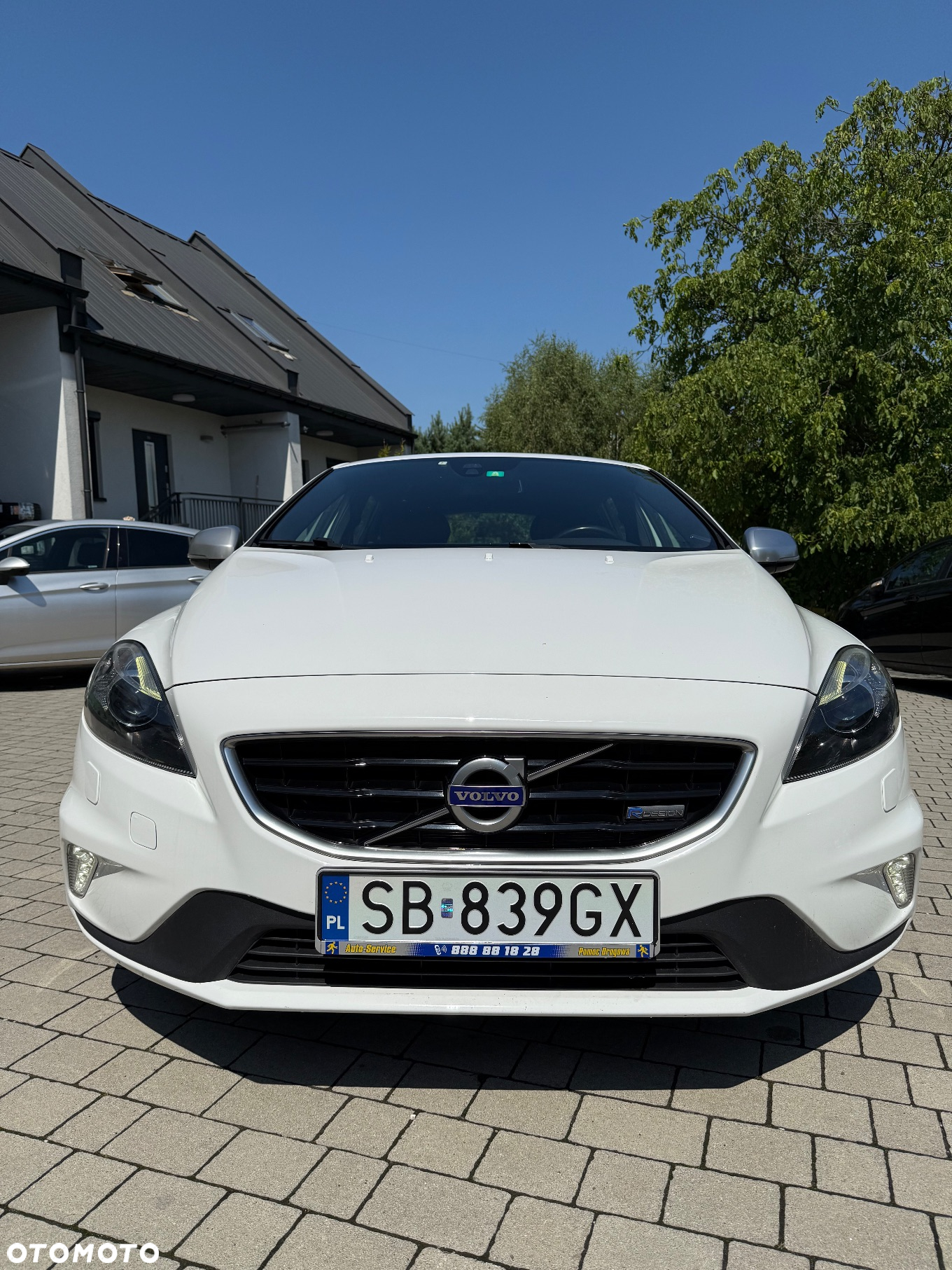Volvo V40 D4 Geartronic R Design - 3