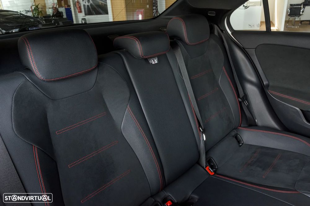 Mercedes-Benz A 250 e 8G-DCT Lim. Special Edition - 27