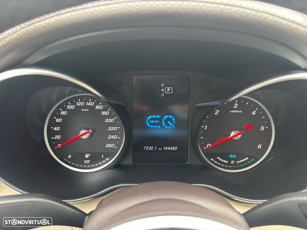 Mercedes-Benz C 300 de 9G-TRONIC Exclusive - 12