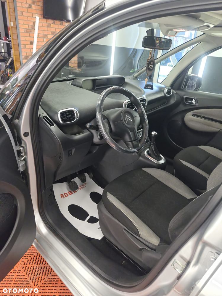 Citroën C3 Picasso 1.6 HDi Exclusive - 6