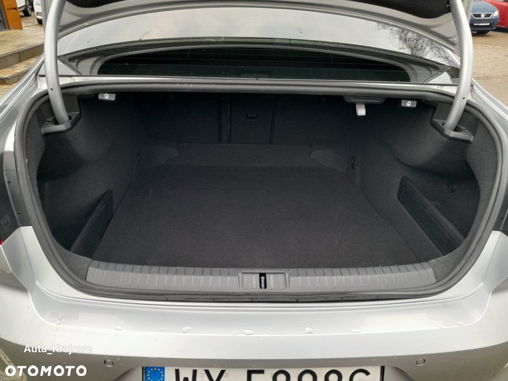 Volkswagen Passat 1.5 TSI EVO Business DSG - 30