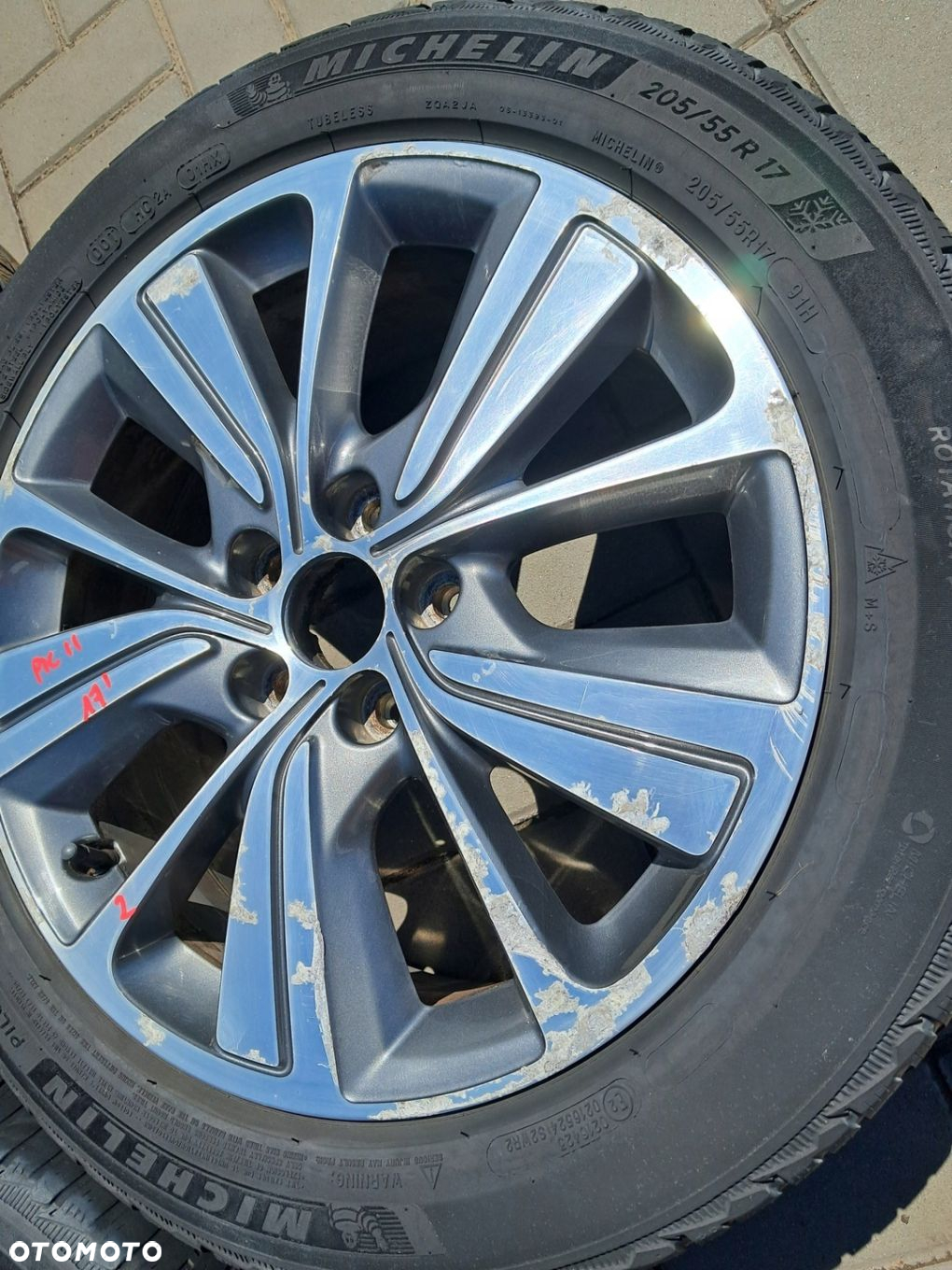 Citroen C4 Grand Picasso II Felgi aluminiowe 9677090377 7.0"x17" 5x108 ET50 - 6