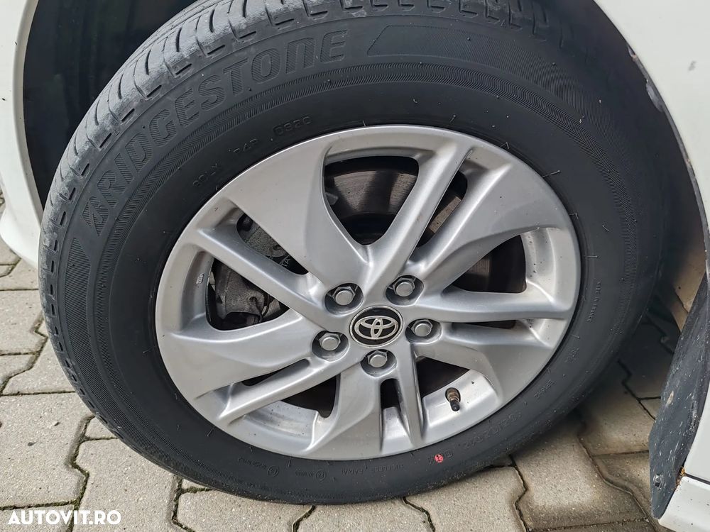 Toyota Yaris 1.5 VVT-i HSD Dynamic - 19