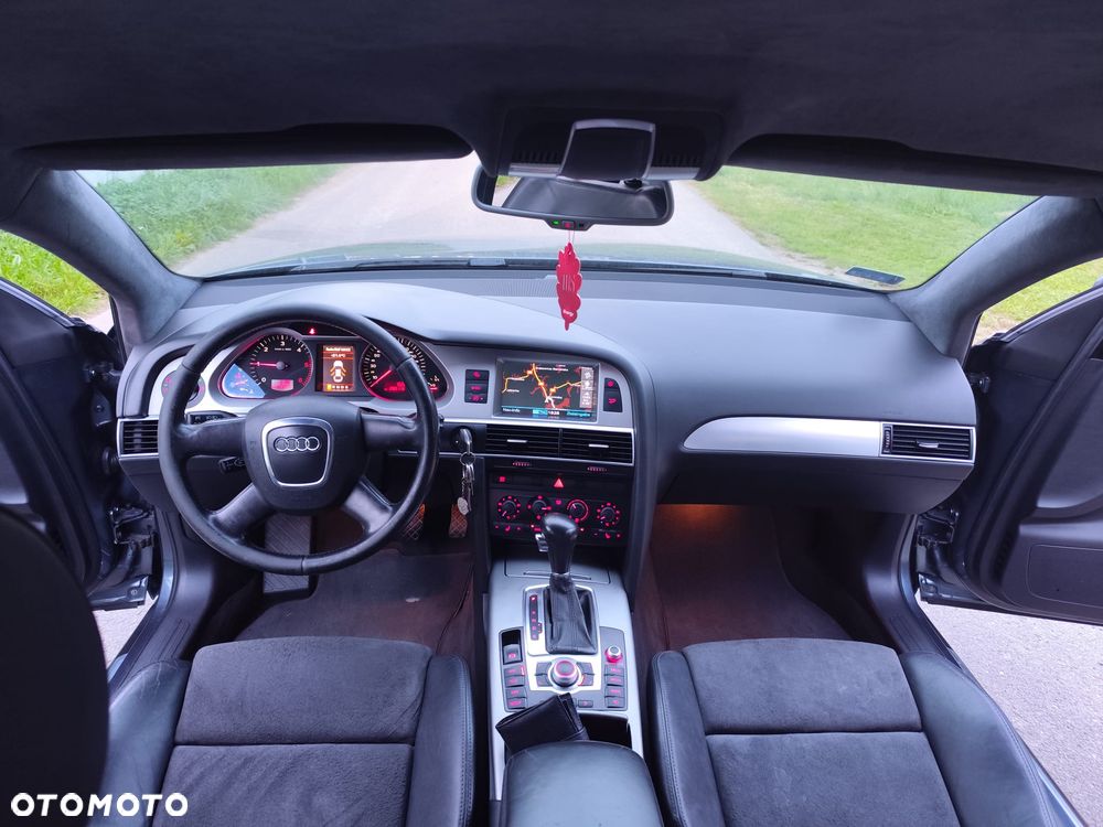 Audi A6 Avant - 15