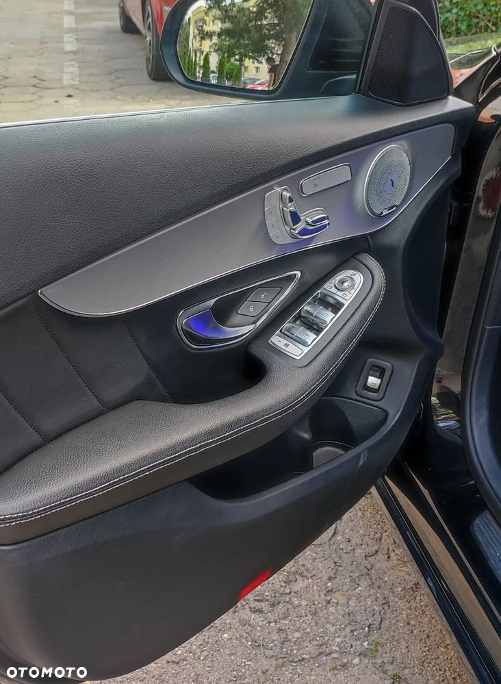 Mercedes-Benz Klasa C 220 (BlueTEC) d T 7G-TRONIC Exclusive - 7