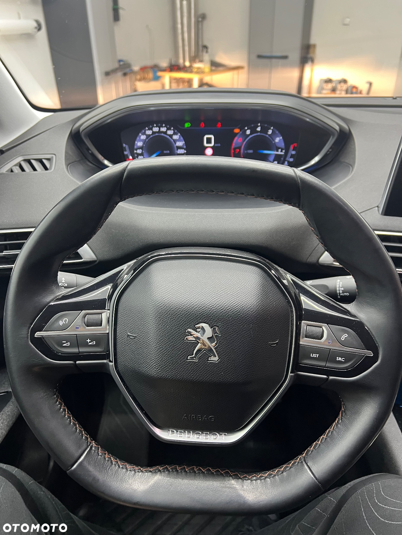 Peugeot 3008 PureTech 130 Stop & Start GPF Allure - 15